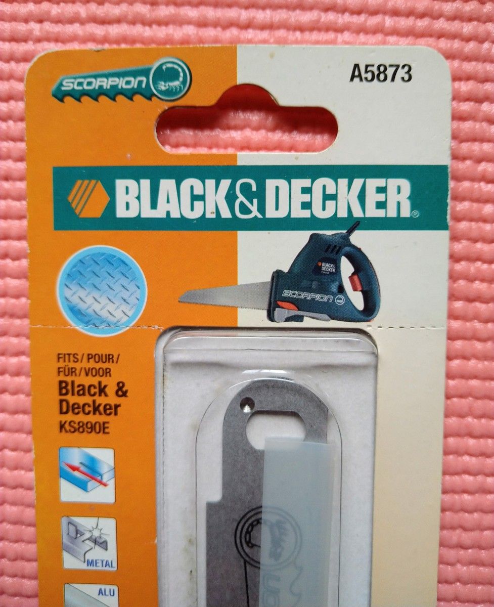BLACK＆DECKER 電気ノコギリ用替刃　4枚