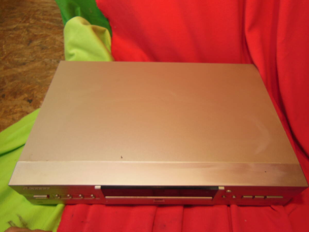 w240517-009B3 Pioneer DVDプレーヤー DV-636D リモコン付 VXX-2704 通電確認済 パイオニア DTS & ドルビーデジタルデコーダー_画像5