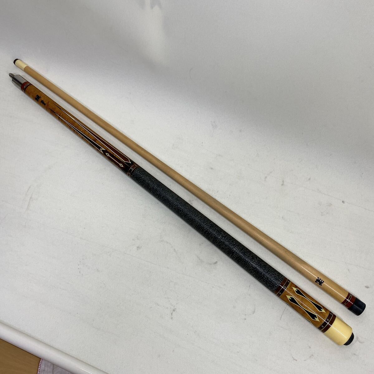 Yahoo!オークション - 1円~ ADAM アダム ビリヤード キュー Yahoo!オークション - 1円~ ADAM アダム ビリヤード キュー