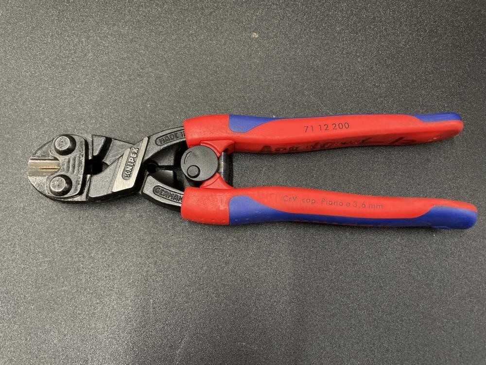 009▼おすすめ商品▼KNIPEX クニペックス ボルトクリッパー 7112200 バネ戻り悪い 書き込みあり_画像3