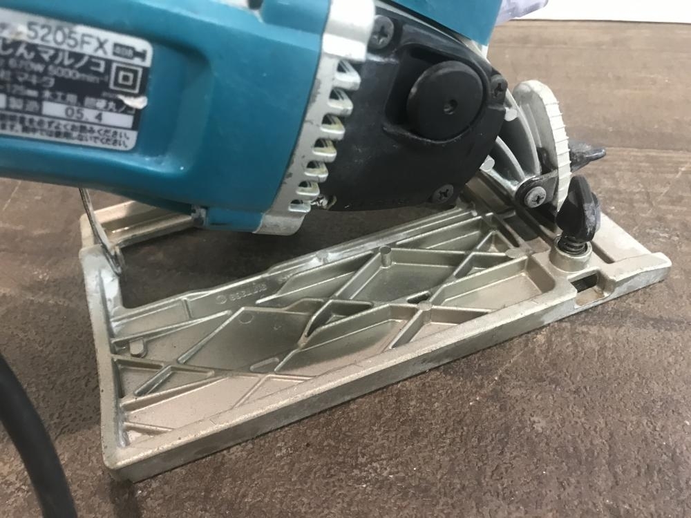 009▼おすすめ商品▼マキタ makita 125mm防じんマルノコ 5205FX 動作OK ホース接続部割れ有_画像7