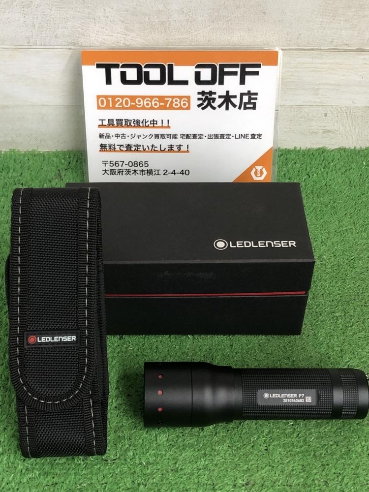 015●未使用品・即決価格●LEDLENSER 電池式フラッシュライト P7(501046)の画像1