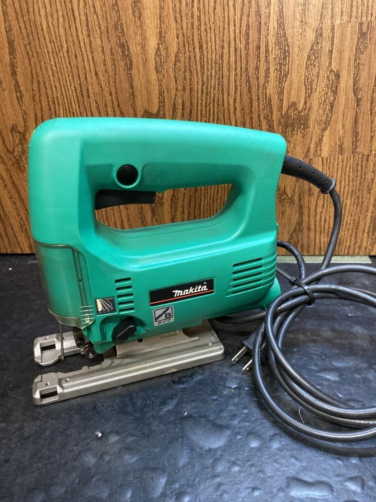 020! recommendation commodity! Makita jigsaw M437 present condition goods 