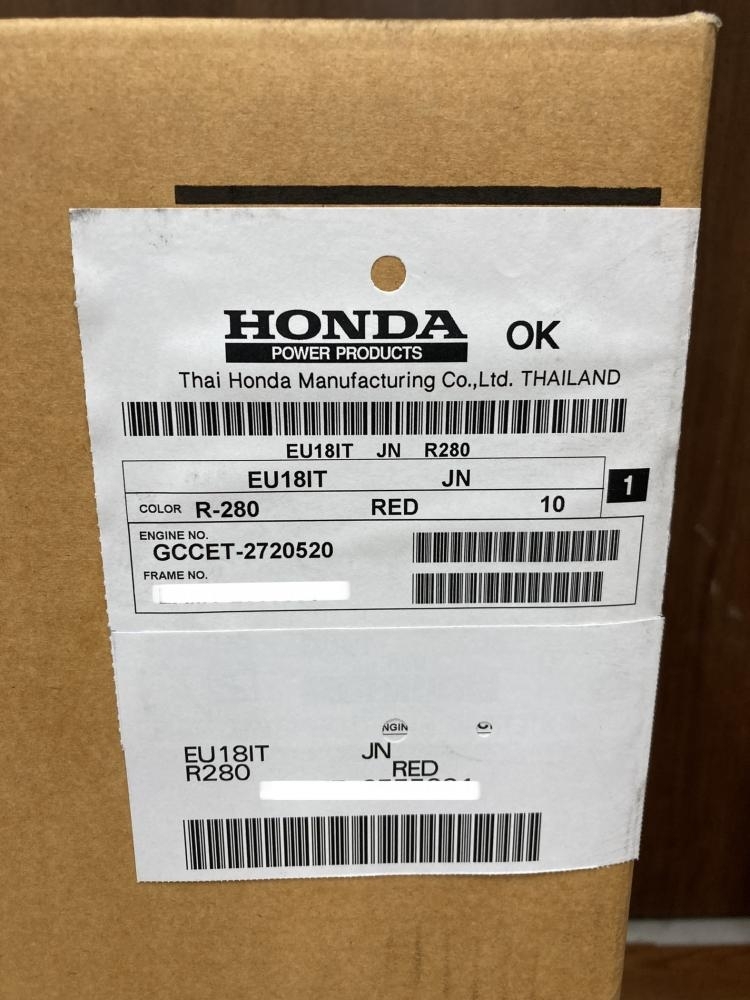 002○未使用品○ホンダ HONDA　インバーター発電機 EU18i　レッド　高崎店_画像4