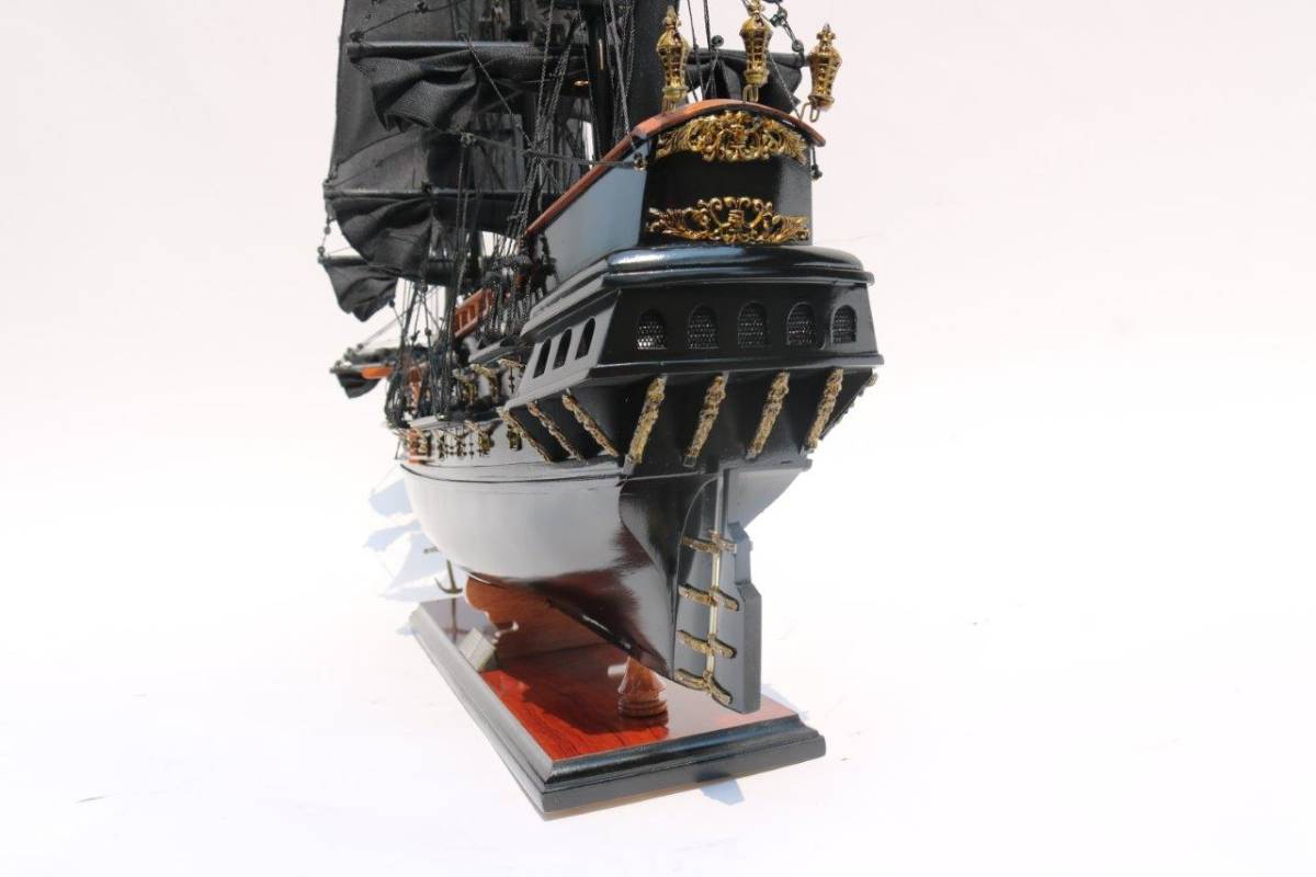 ○新品特価 精密級木製完成品 ・ パイレーツ船 BLACK PEARL 65cmL