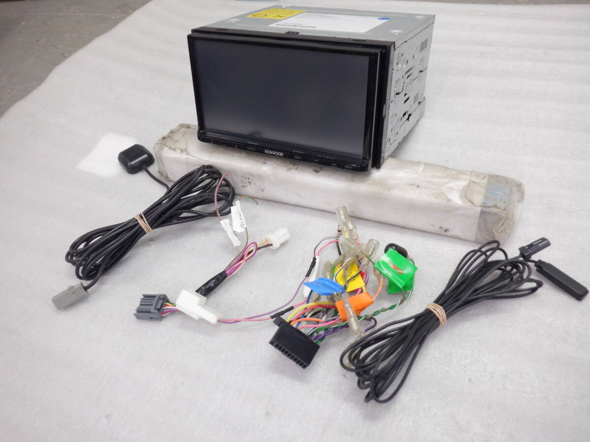 即決 ケンウッド KENWOOD MDV-L402 2DIN 彩速 メモリー ナビ 地図 20年 CD DVDビデオ ワンセグTV USB 地図2014年/14【6-11163】84963_画像2