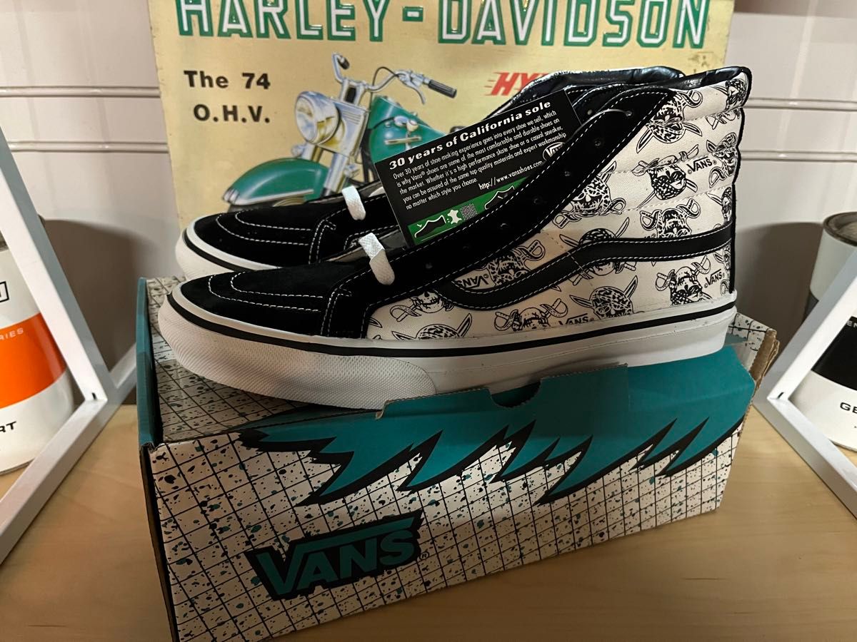 新品 Vans スカルパイレーツ HI-TOP 先細 80sモデル 29cm SK8-HI 新品 Vans スカルパイレーツ HI-TOP 先細 80sモデル 29cm SK8-HI