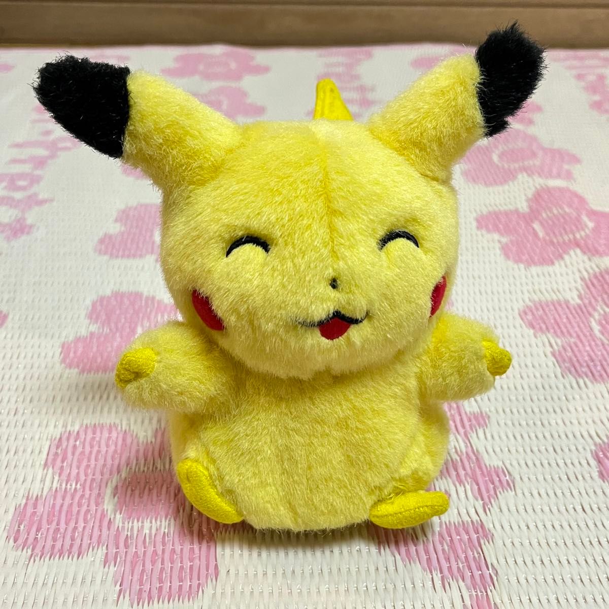 初期 初代 ピカチュウ 動く ぬいぐるみ tomy にっこりピカチュウ 初期 初代 ピカチュウ 動く ぬいぐるみ tomy にっこりピカチュウ