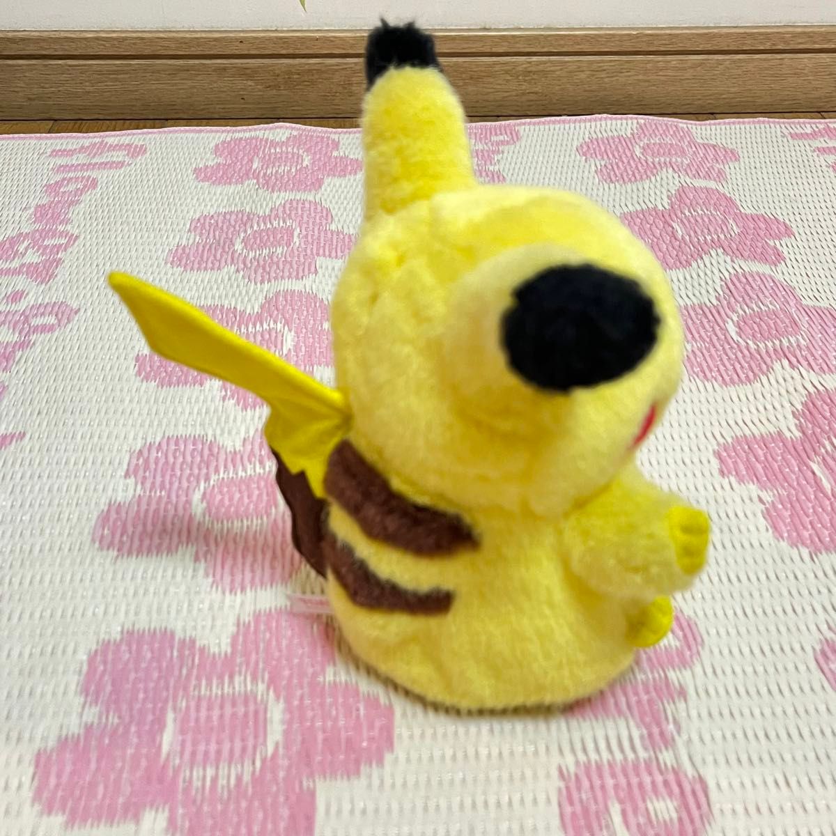 初期 初代 ピカチュウ 動く ぬいぐるみ tomy にっこりピカチュウ 初期 初代 ピカチュウ 動く ぬいぐるみ tomy にっこりピカチュウ