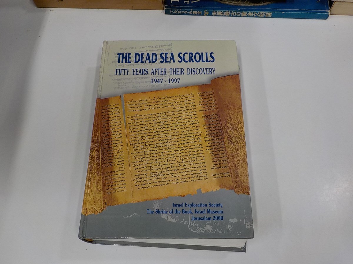 P0252◆The Dead Sea Scrolls fifty years after their discovery 1947-1997 破れ・シミ・汚れ有▼_画像1