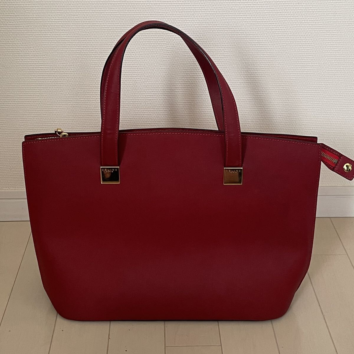 美品 CELINE セリーヌ ハンドバッグ トート ハンドバッグ レザー ゴールド金具 2点セット まとめ 双子 親子バッグ 黒 レッド 保存袋付き_画像5