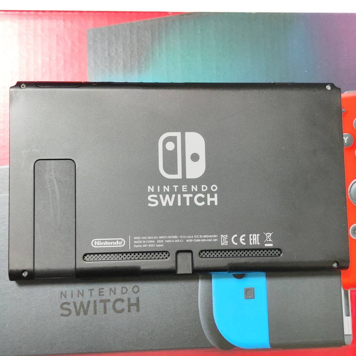 送料無料 動作確認済み Nintendo Switch HAD-S-KABAA 新モデル バッテリー改良型 本体のみ HAC-001(-01) 中古