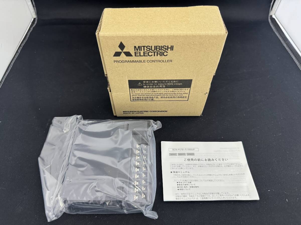 未使用品 MITSUBISHI ELECTRIC 三菱電機 Q68ADV シーケンサー 23年製 変換ユニット ①_画像1