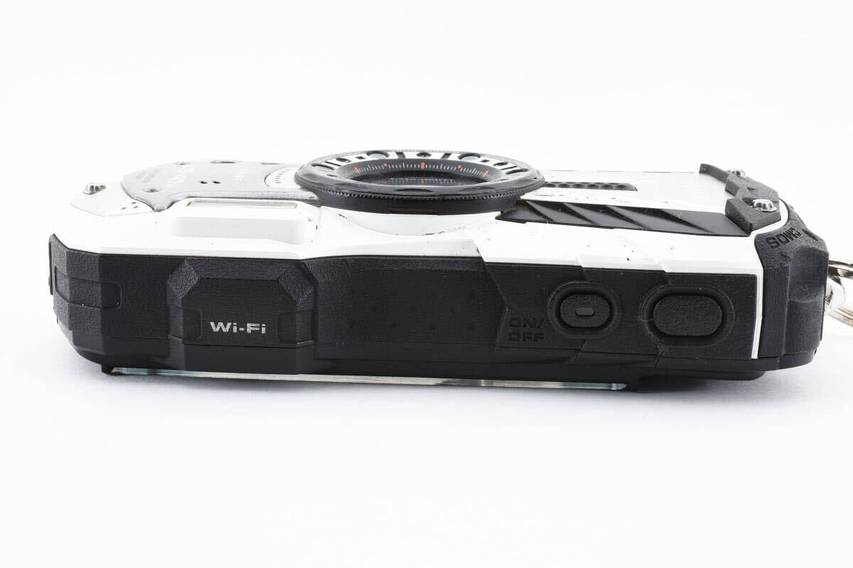 RICOH WG-40 compact digital camera 