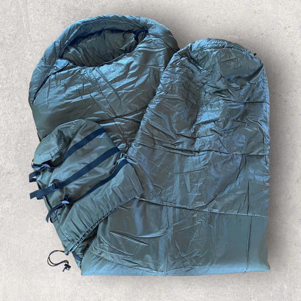 APORITO アポリト マミー型シュラフ 寝袋 アウトドア用品 キャンプ用品 SLEEPING BAG ダブルファスナー 230cm _画像1