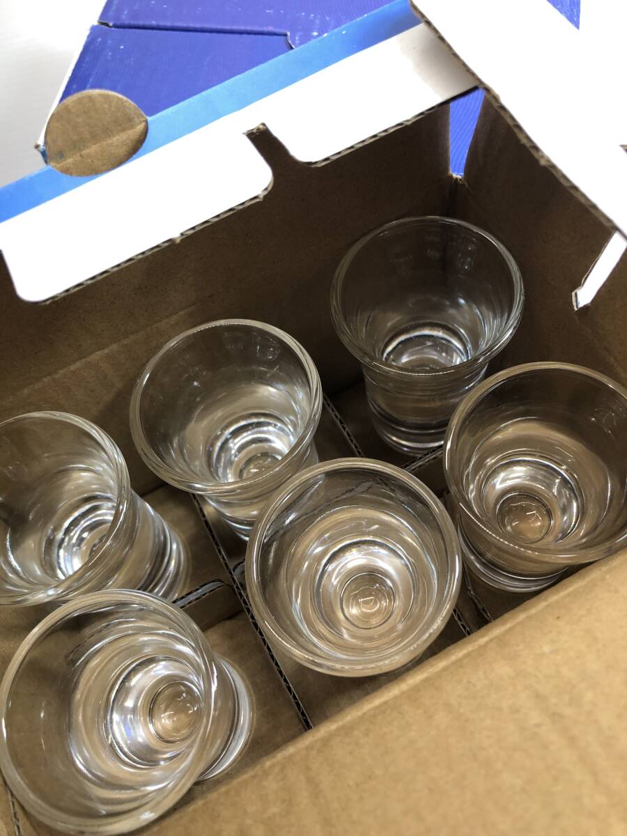 * unused goods LED glass viewing car tequila viewing car 12 cup cocktail glass holder cup holder glass 12 piece attaching *