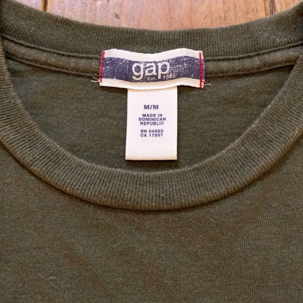 Old gap 80s 小文字タグ 旧タグ ヴィンテージ Tシャツ ミリタリー アーミー モスグリーン オールドギャップ  古着