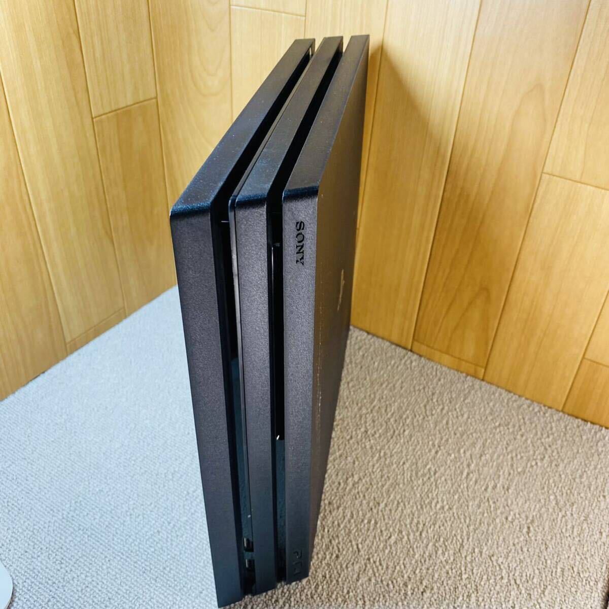 動作確認済 SONY ps4 プロ pro 本体 後期型 7200B プレステ4 スリム型 slim ブラック ソニー 薄型 PlayStation4 同梱可能 _画像2