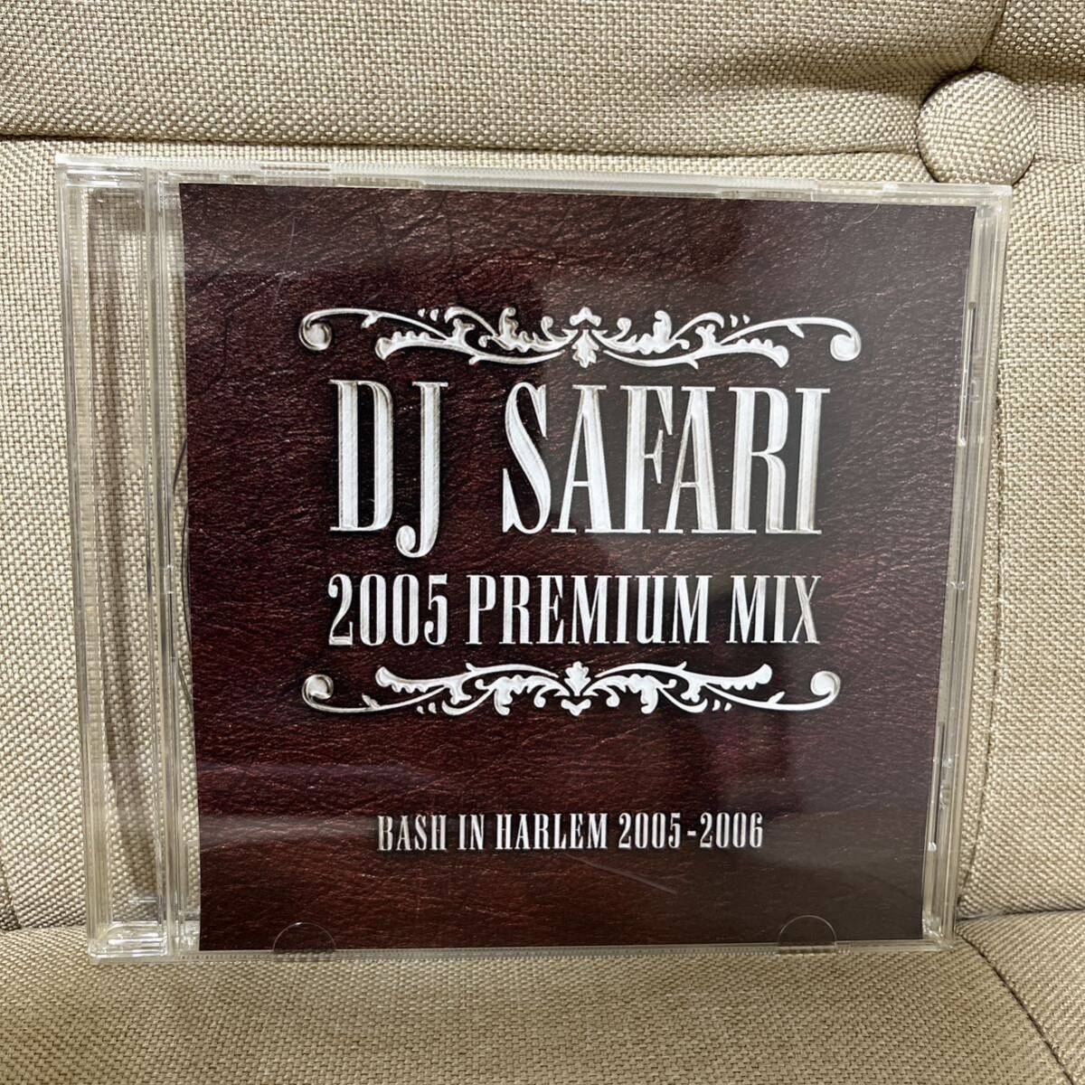 【DJ SAFARI】2005 PREMIUM MIX (BASH IN HARLEM 2005 - 2006)【MIX CD】【HIPHOP / R&B】【廃盤】【送料無料】_画像1