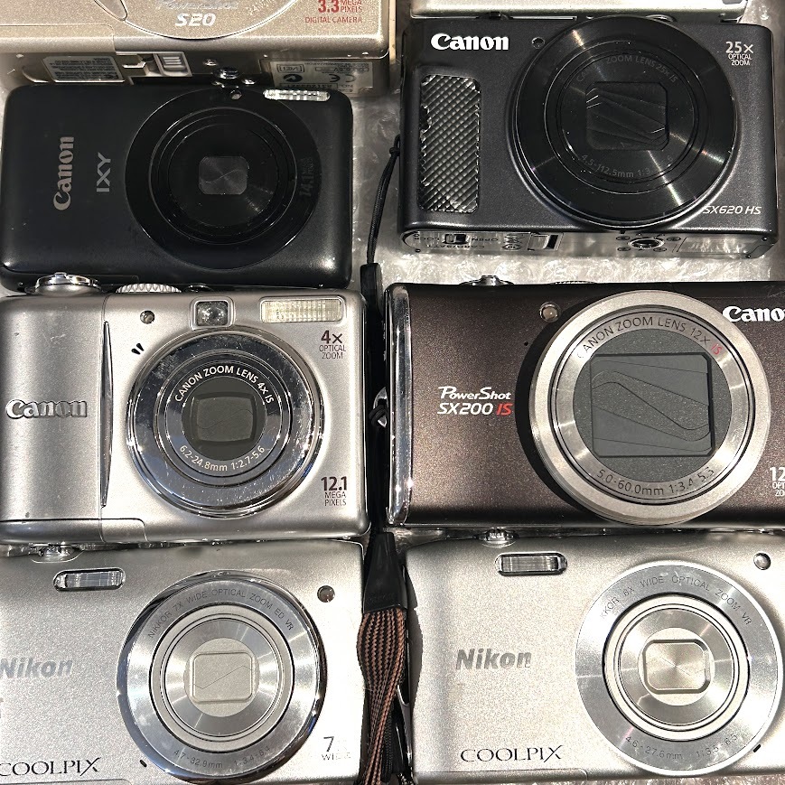 【Y-3】デジカメ　コンパクトカメラ　おまとめ　19台　Canon　Nikon　CASIO　PENTAX　SONY　Konica　OLYMPUS　チャージャー　ケース 現状品_画像3