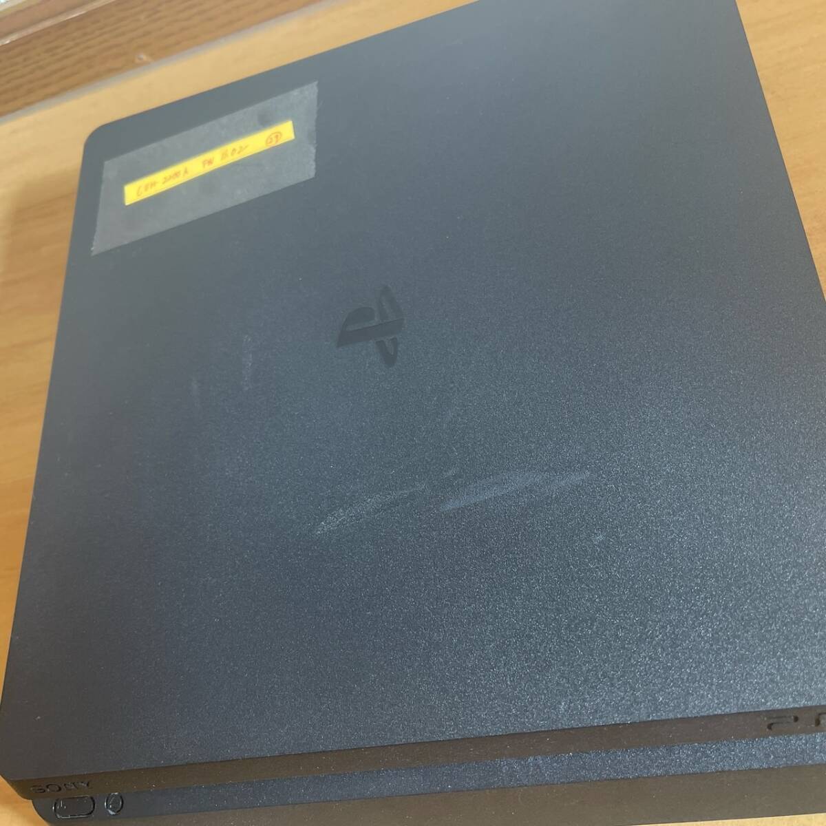SONY PlayStation4 CUH-2000B FW10 01 動作確認済み 封印シール SONY PlayStation4 CUH-2000B FW10 01 動作確認済み 封印シール