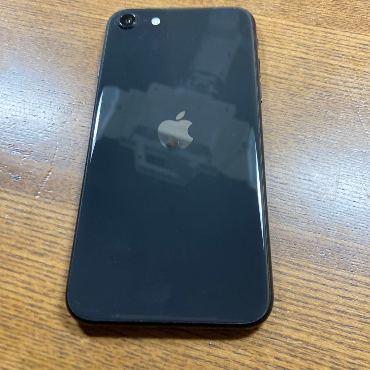iphone se 第2世代 7818iPhone|
