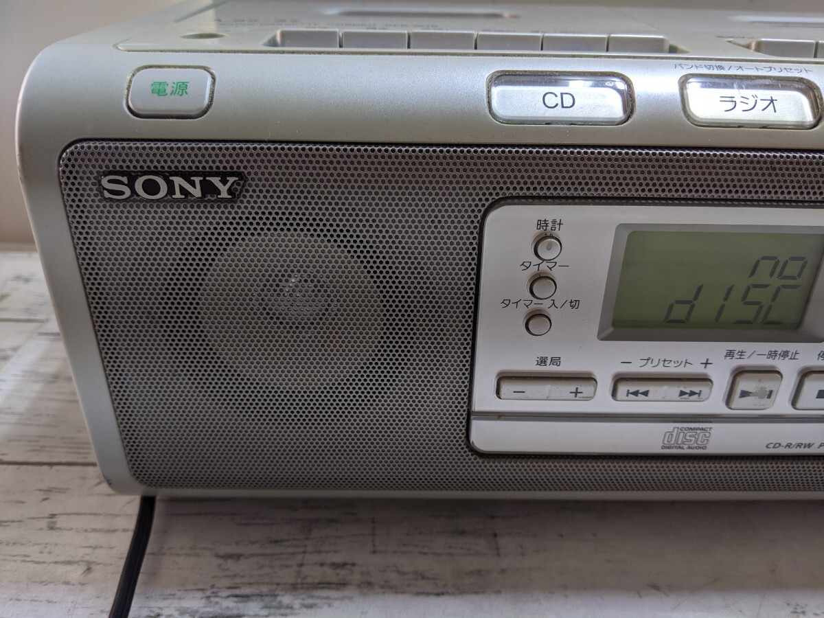 24M05-09N:【SONY】 ソニー CDラジカセ ダブルカセット CFD-W78 シルバー 2013年製 中古 動作確認済の画像3