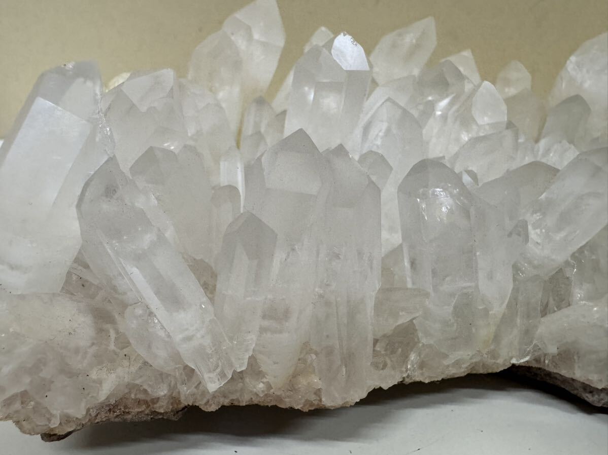 ●水晶 クォーツ クラスター 原石 天然石 水晶クラスター 鑑賞石 重量約2.95kg_画像7