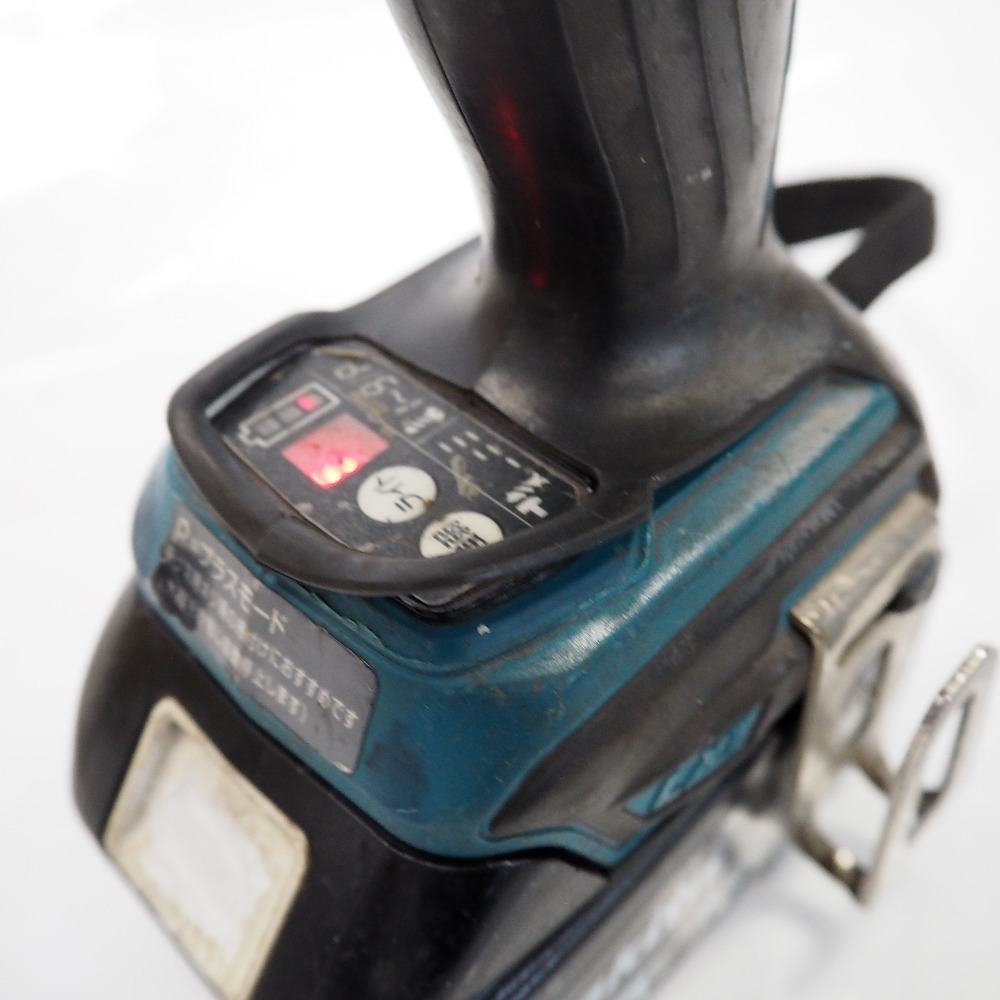 Th961981 Makita 18V rechargeable 4 mode impact driver TP141D battery 2 piece / charger makita used 