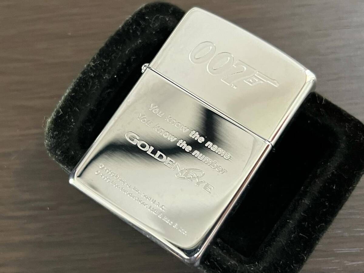 ZIPPO 007 GOLDENEYE Zippo００７ GOLDENEYE ダブルオーセブン ゴールデンアイ 　1996年製 未使用_画像2