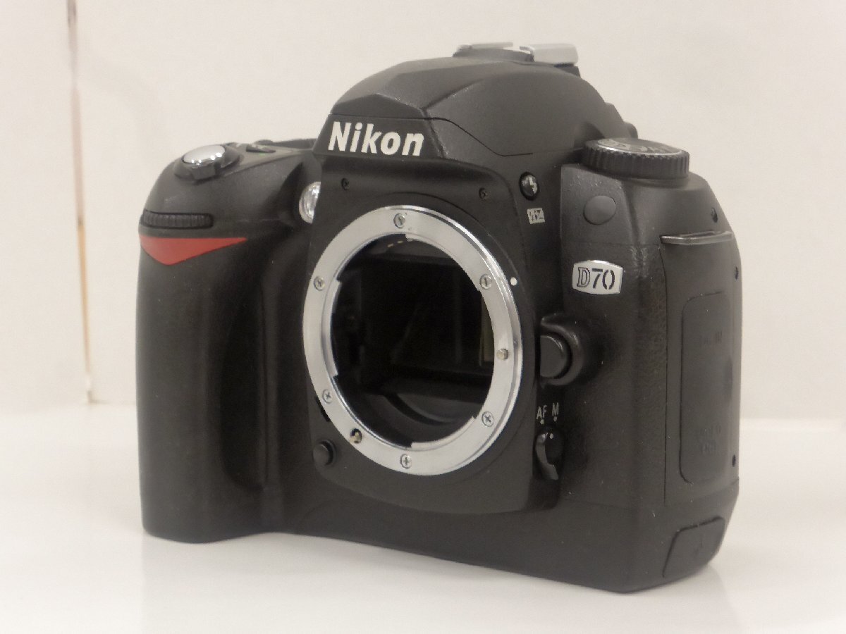 【ジャンク】Nikon/ニコン D70 ボディ デジタル一眼レフカメラの画像1