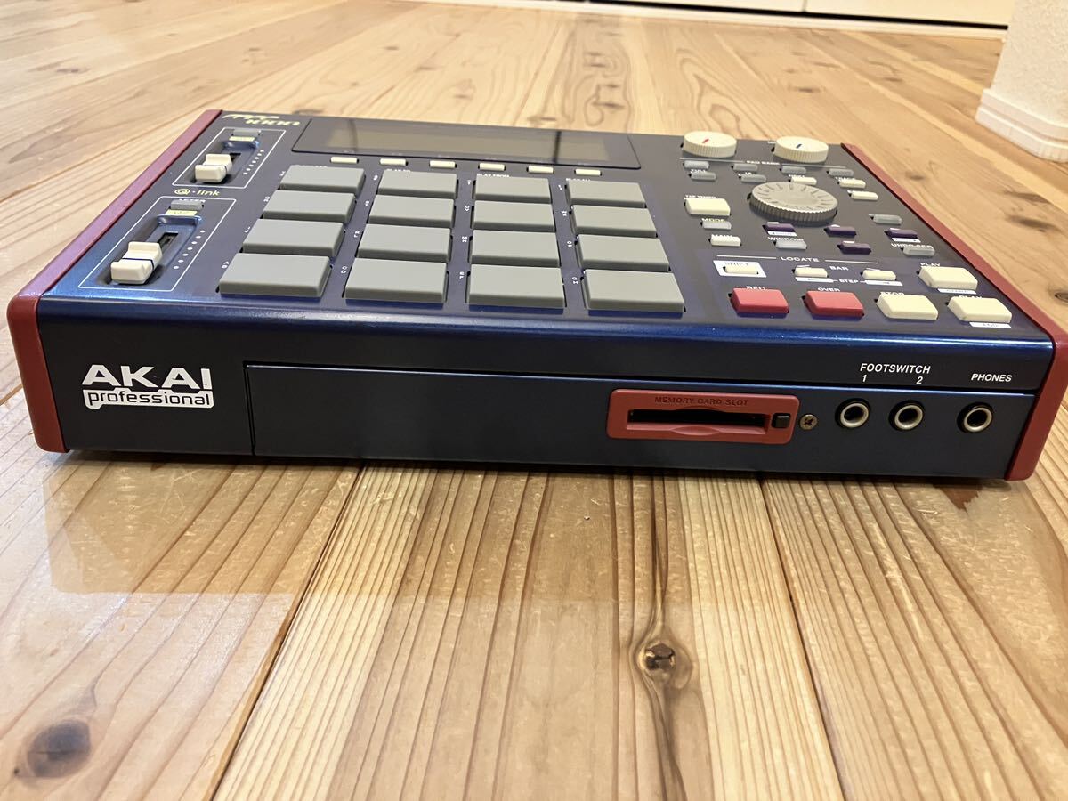 AKAI MPC1000 メンテ済　全スイッチ交換　ブルー BK-N同様のPAD仕様に変更　JJOS アカイ　サンプラー_画像5