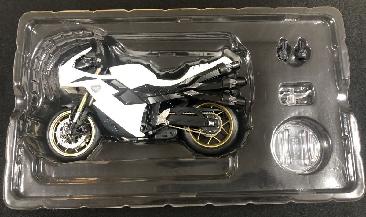 S.H.Figuarts 大量発生型相変異バッタオーグ　大量発生型相変異バッタオーグ搭乗用サイクロン号_画像4