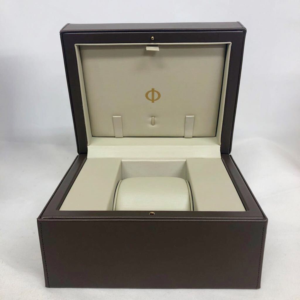 BAUME&MERCIER ボーム&メルシエ 時計ケース 空箱 腕時計 ボックス BOX 空き箱 冊子 付属品 A_画像2