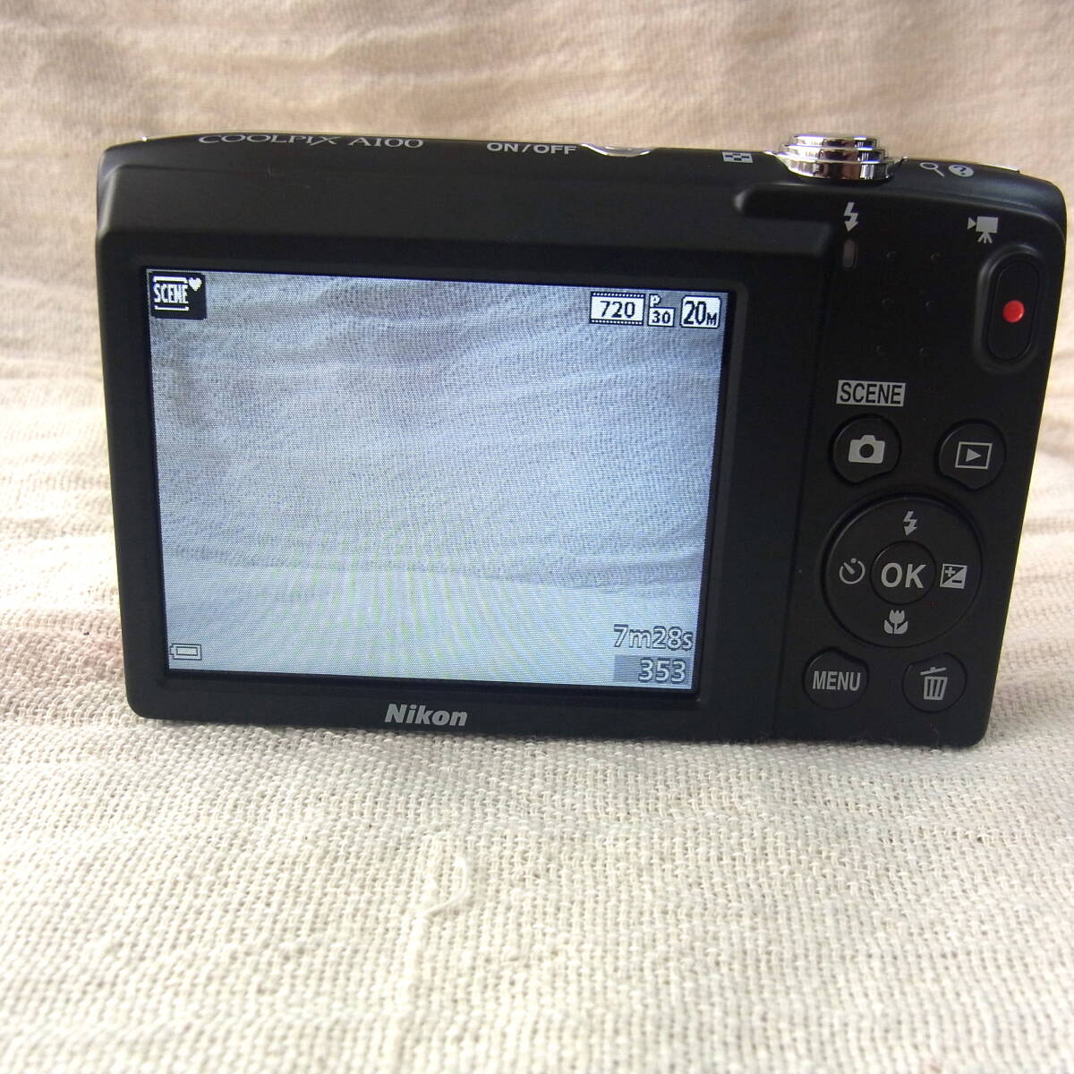 Nikonデジカメ【COOLPIX】A100／SD2GB+バッテリー付き／有効画素数2,005万画素／ニコン／コンパクトデジタルカメラ／コンデジ／写真／撮影の画像7