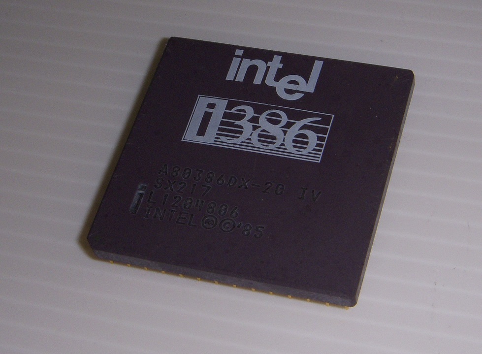 [ used ]CPU Intel A80386DX-20 i386DX 20MHz[PC-9801DA.. removed ]