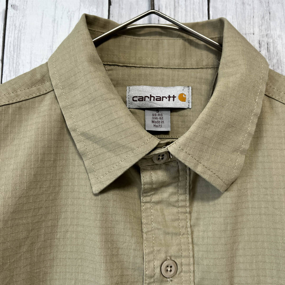 カーハート Carhartt 半袖シャツ ワークシャツ メンズ ワンポイント コットン25％ エラステレル29％ ポリエステル46％ Sサイズ 5-753