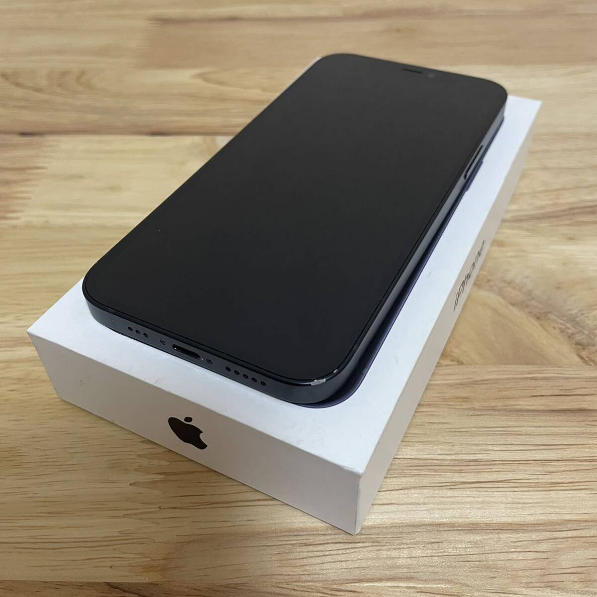 [1 иен старт / бесплатная доставка ]Apple Apple магазин покупка iPhone 12 128GB черный SIM разблокирован .SIM свободный аккумулятор 83%