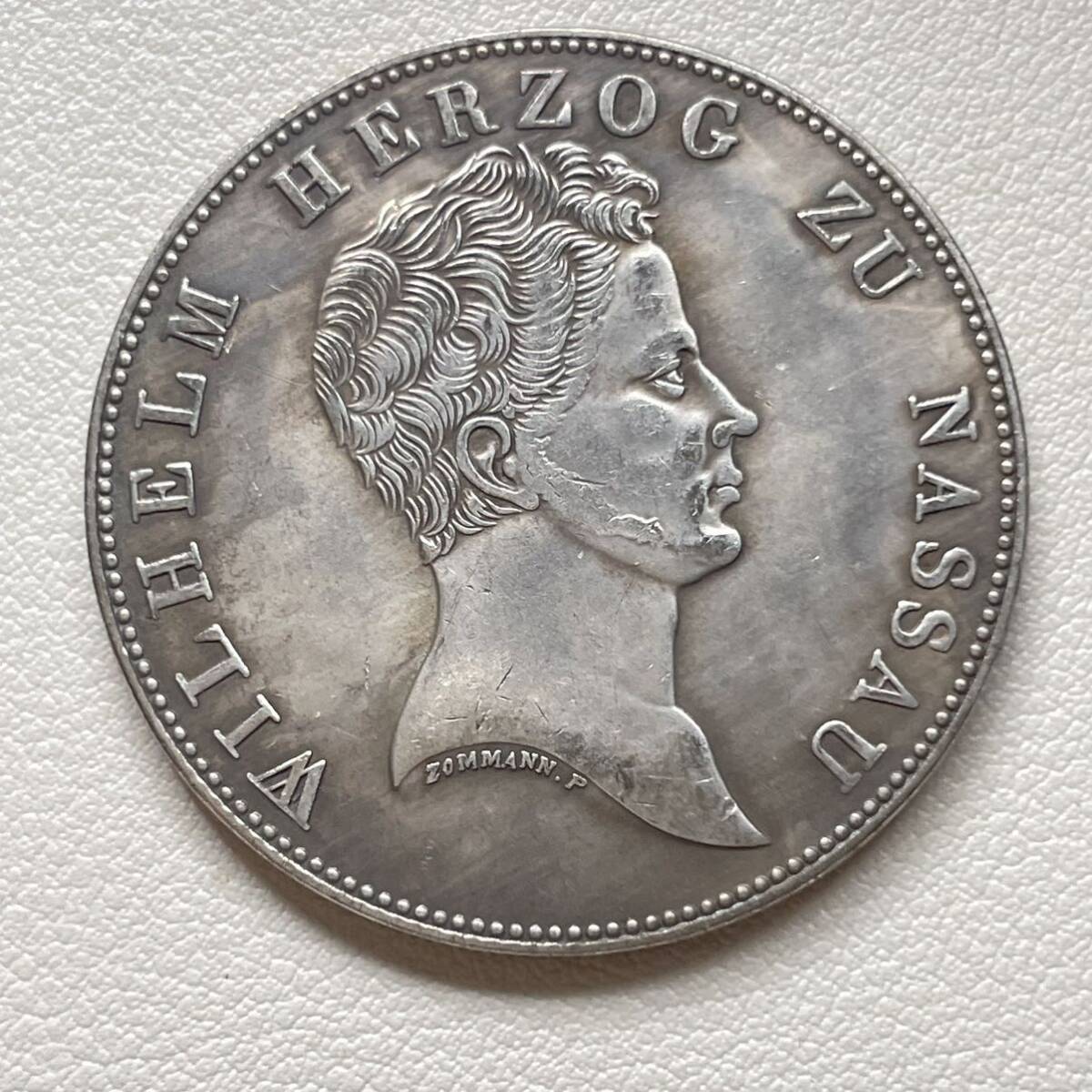 ドイツ 硬貨 古銭 ウィリアム公 1836年 ドイツ領 ナッソー公爵 ナッソー公国紋章 クラウン 獅子 コイン 重22.75g_画像2