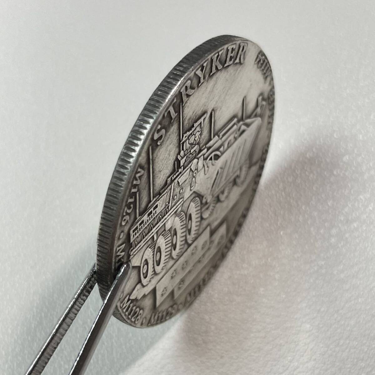 アメリカ 硬貨 古銭 ホーボーニッケルコイン ストライカーシリーズ 偵察戦闘車 記念幣 コレクション コイン 重20.34g 銀貨の画像4