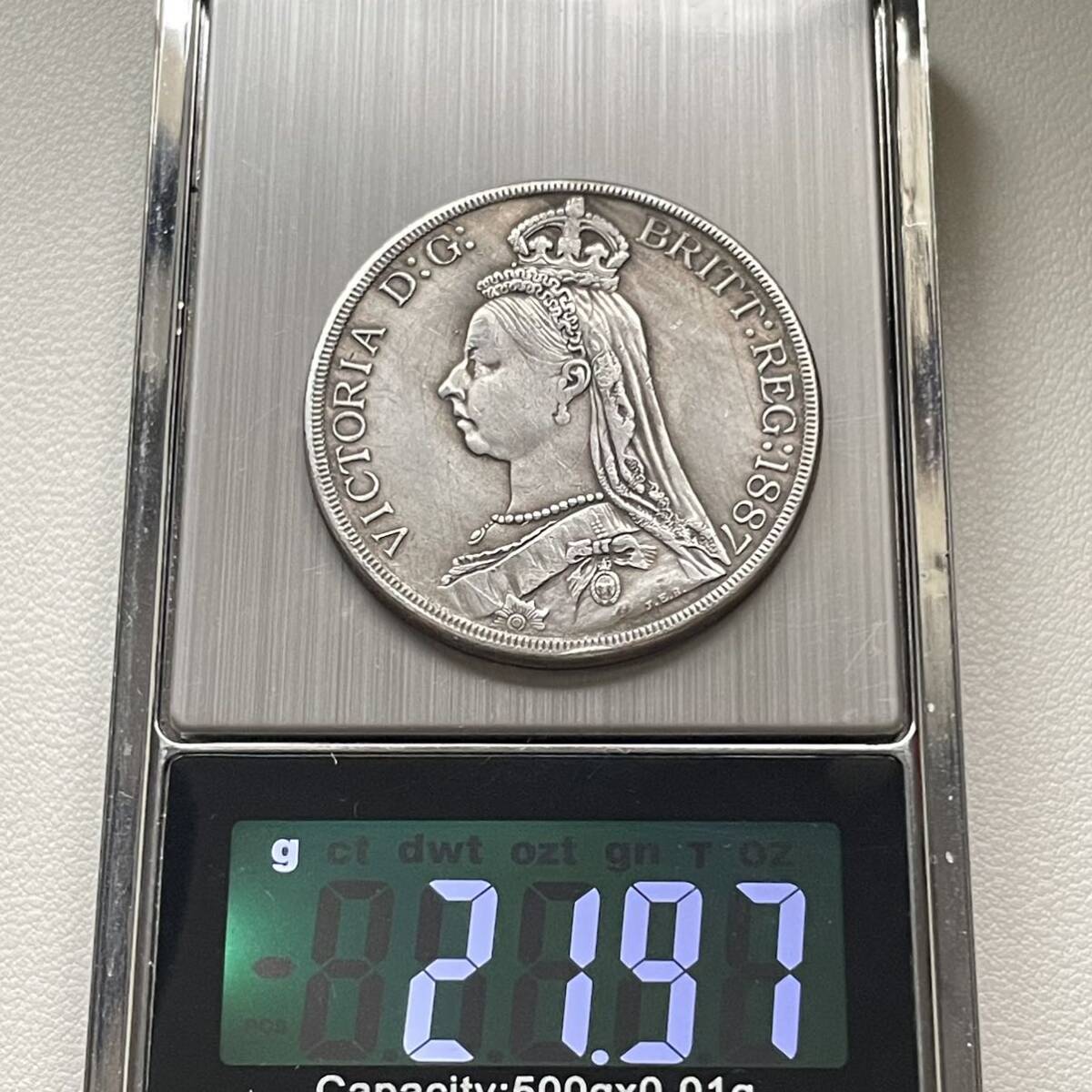 イギリス 硬貨 古銭 ヴィクトリア女王 1887年 ウェールズ 国旗 ドラゴン紋章 クラウン コイン 重21.97g 銀貨 の画像5