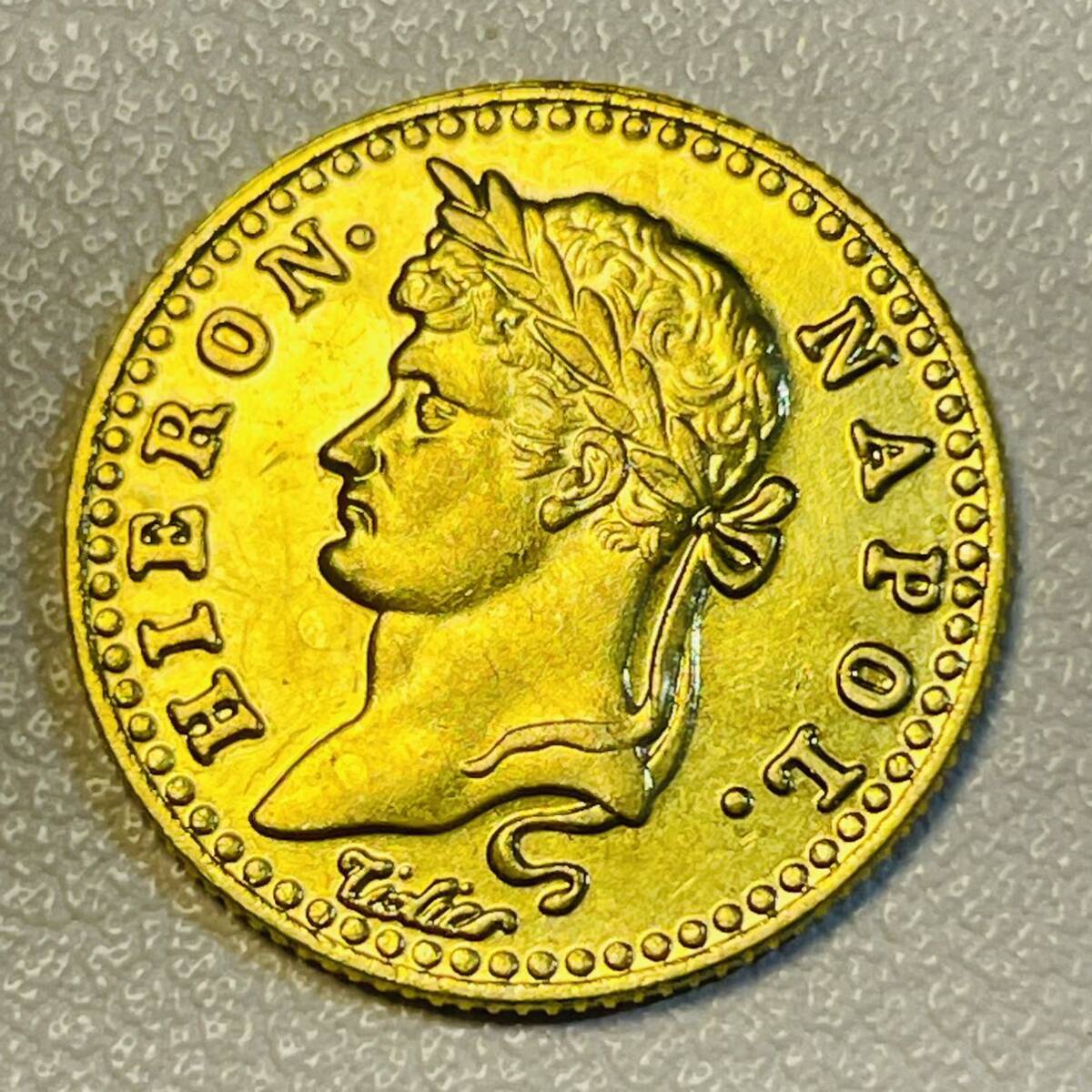 フランス 硬貨 古銭 ナポレオン1世 1813年 「ナポレオン皇帝」銘 10フラン コイン 重2.15g 金貨_画像1