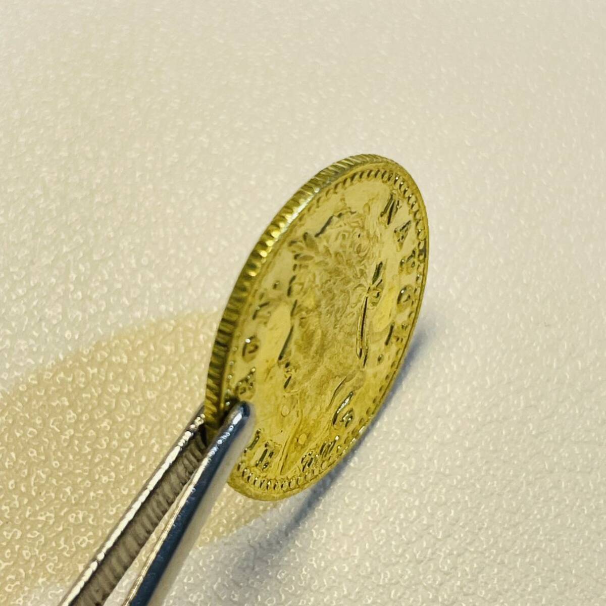 フランス 硬貨 古銭 ナポレオン1世 1813年 「ナポレオン皇帝」銘 10フラン コイン 重2.15g 金貨_画像3