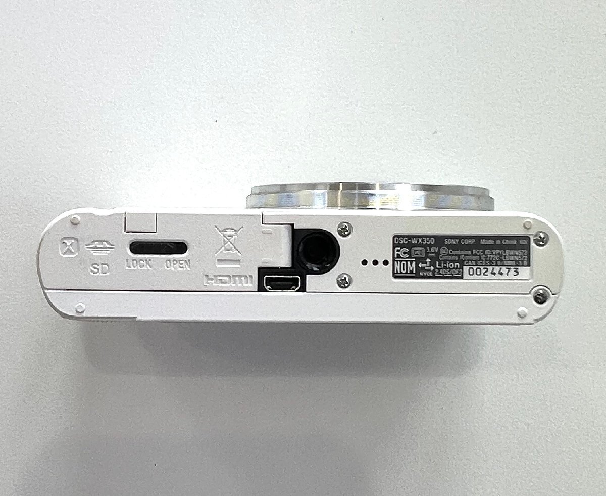 小樽店【現状品】4-2 SONY デジタルカメラ ホワイト DSC-WX350 動作未確認 本体端傷あり バッテリー、カメラケース付属の画像3
