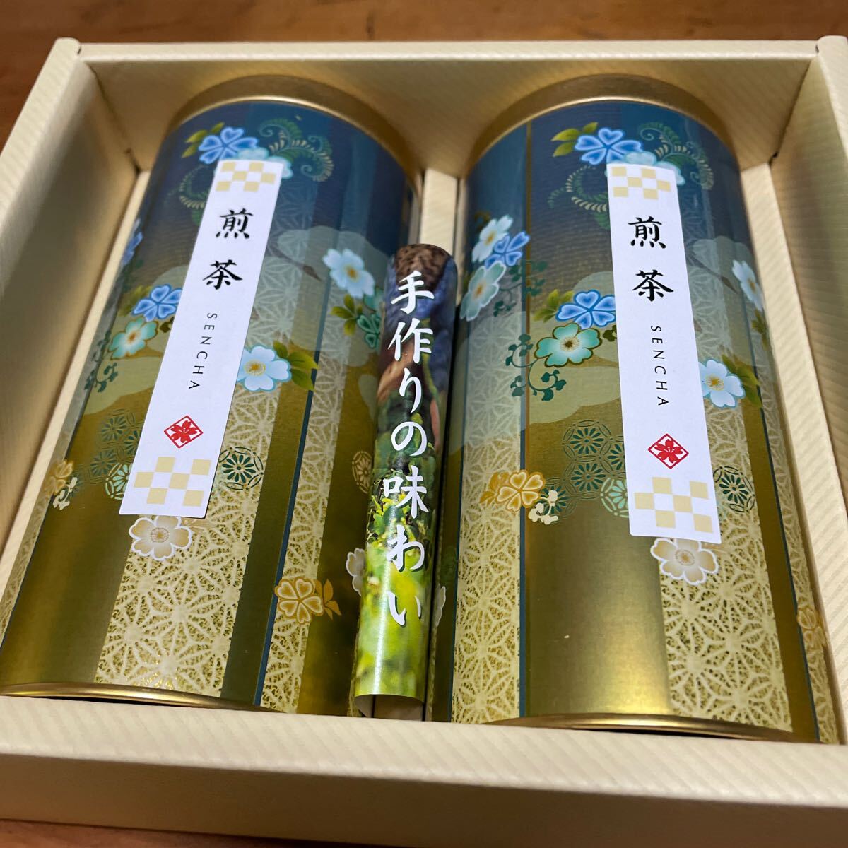 頂き物　静岡県産　緑茶 煎茶 静岡茶 2缶セット_画像2