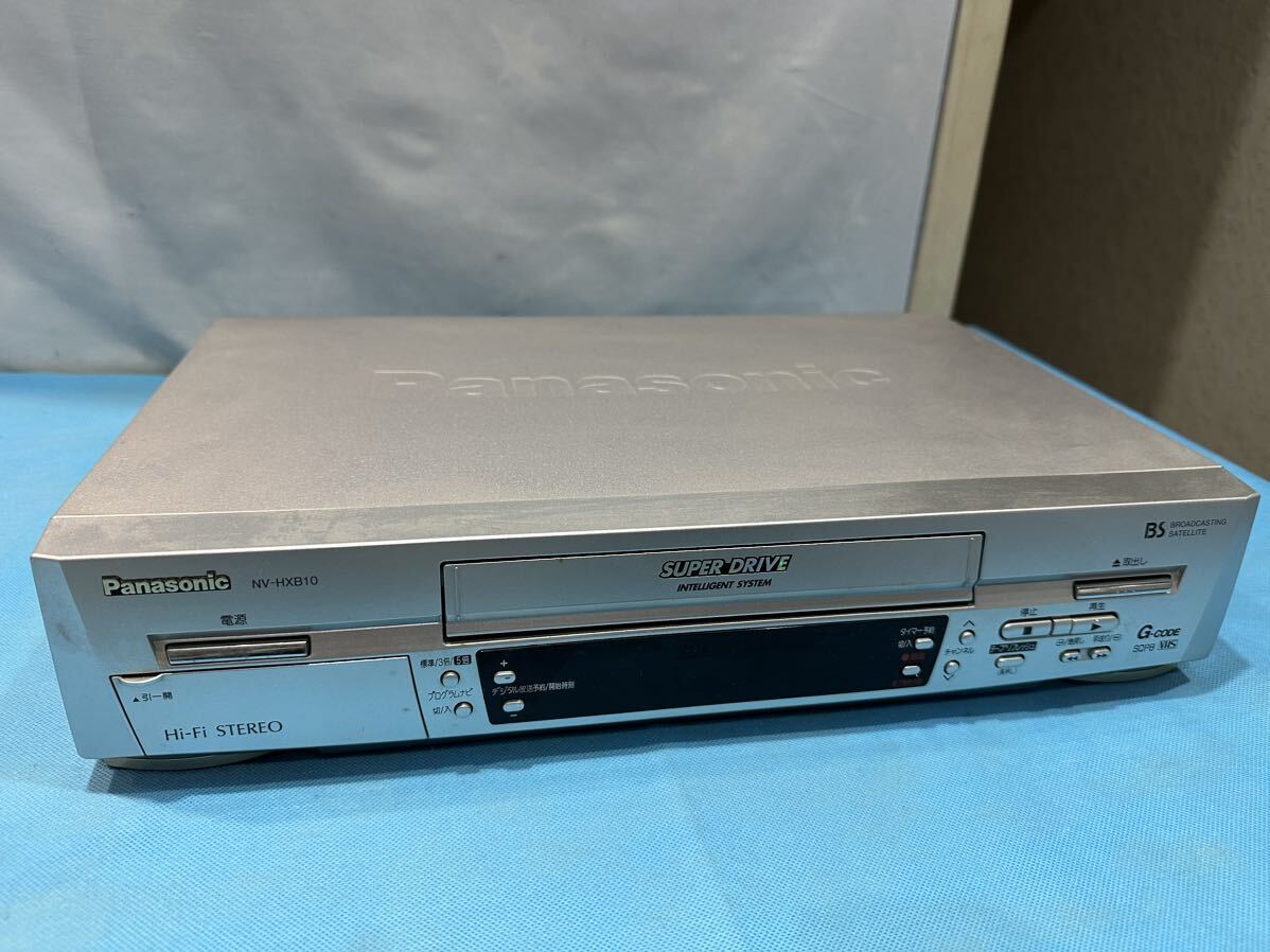 Panasonic パナソニック NV-HXB10 VHS Hi-Fiビデオデッキ 本体のみ ビデオテープ再生確認済み 動作品の画像1
