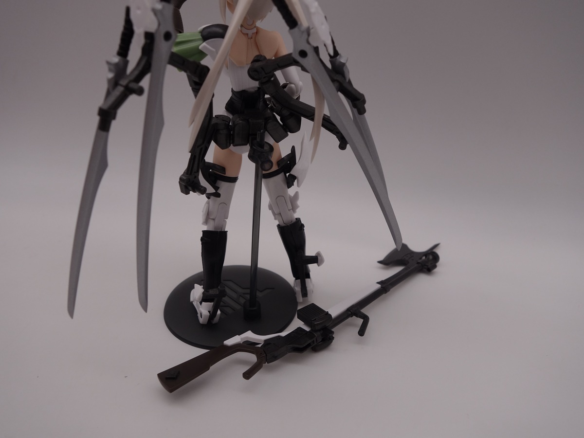 メガミデバイス 武装神姫 猟兵型エーデルワイス 素組完成品 プラモデル_画像6