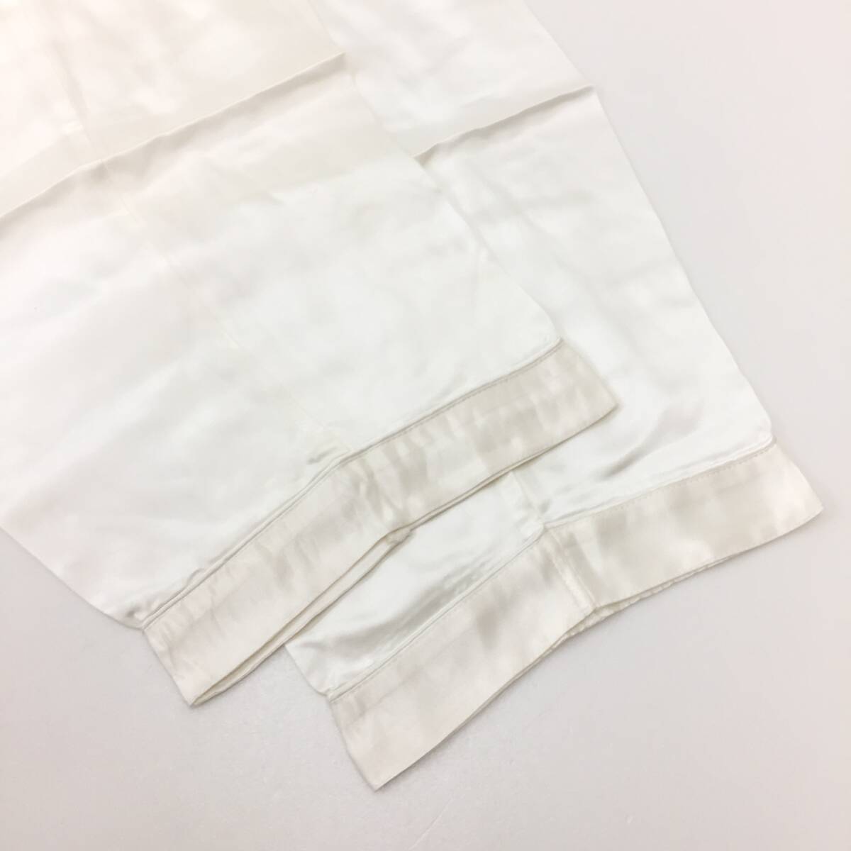 65 Silkline シルク100％ パジャマ ルームウェア セットアップ メンズ M 上下セット 長袖 ウエスト総ゴム 絹 シルク ホワイト 白 中古の画像10