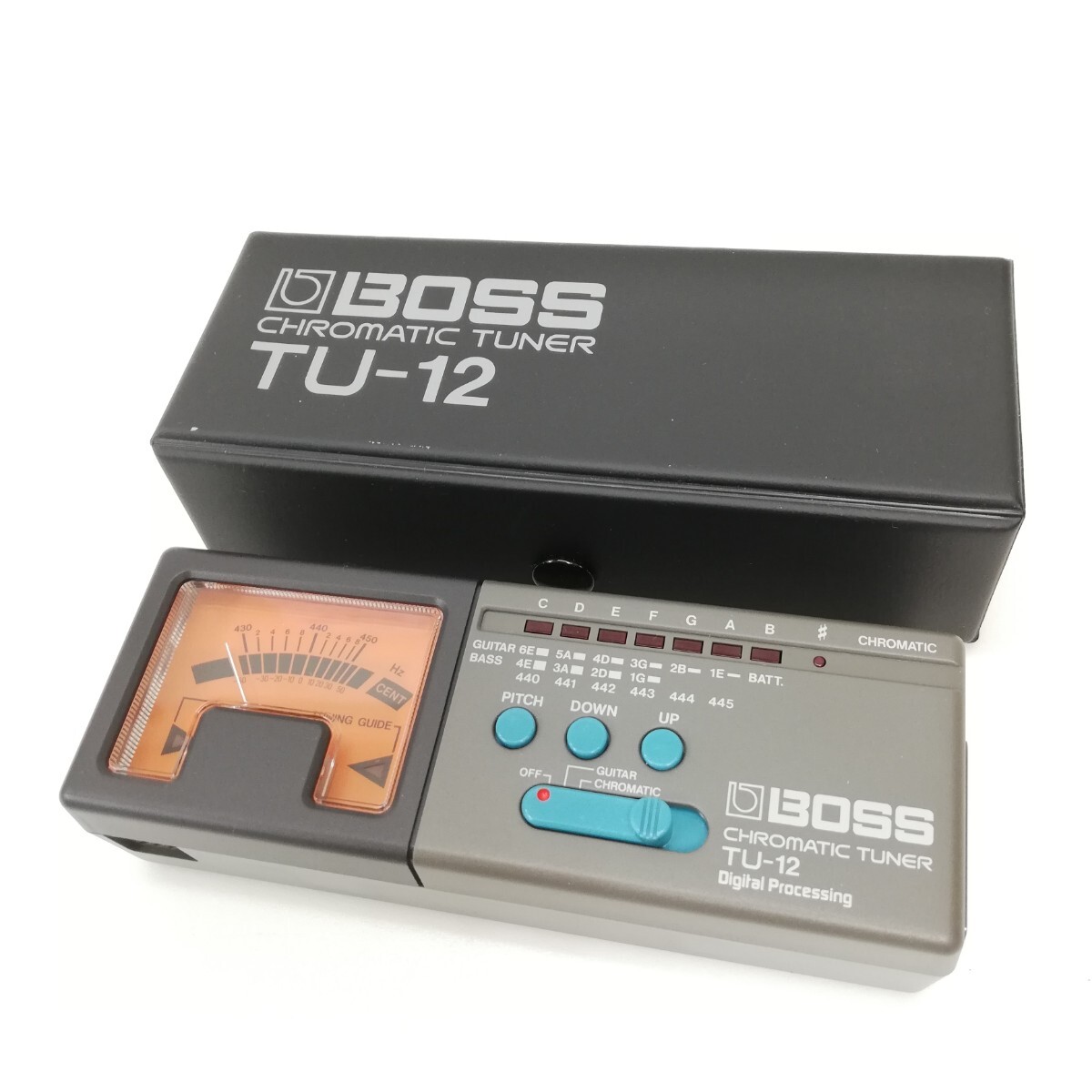 103 美品 BOSS ボス CHROMATIC TUNER クロマティックチューナー TU-12 ギターチューナー チューナー 器材 ケース付き 通電未確認 ジャンク_画像1