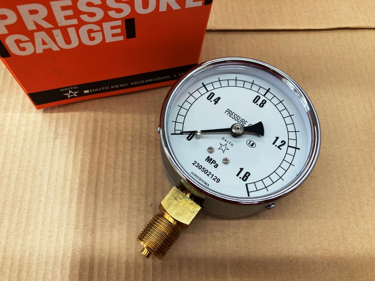 ◇【ジャンク品扱い/実使用なし】大東計器　圧力計　PRESSURE GAUGE　AT　3/8　75ｍｍ　1.6MPa　【中古】_画像2